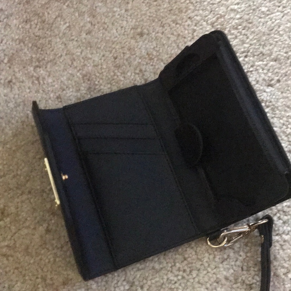 Michael kors wristlet